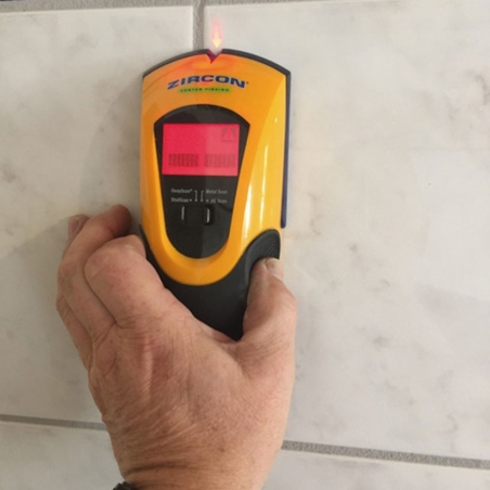 Escáner de pared ZIRCON ColorTrip para vigas y cables 